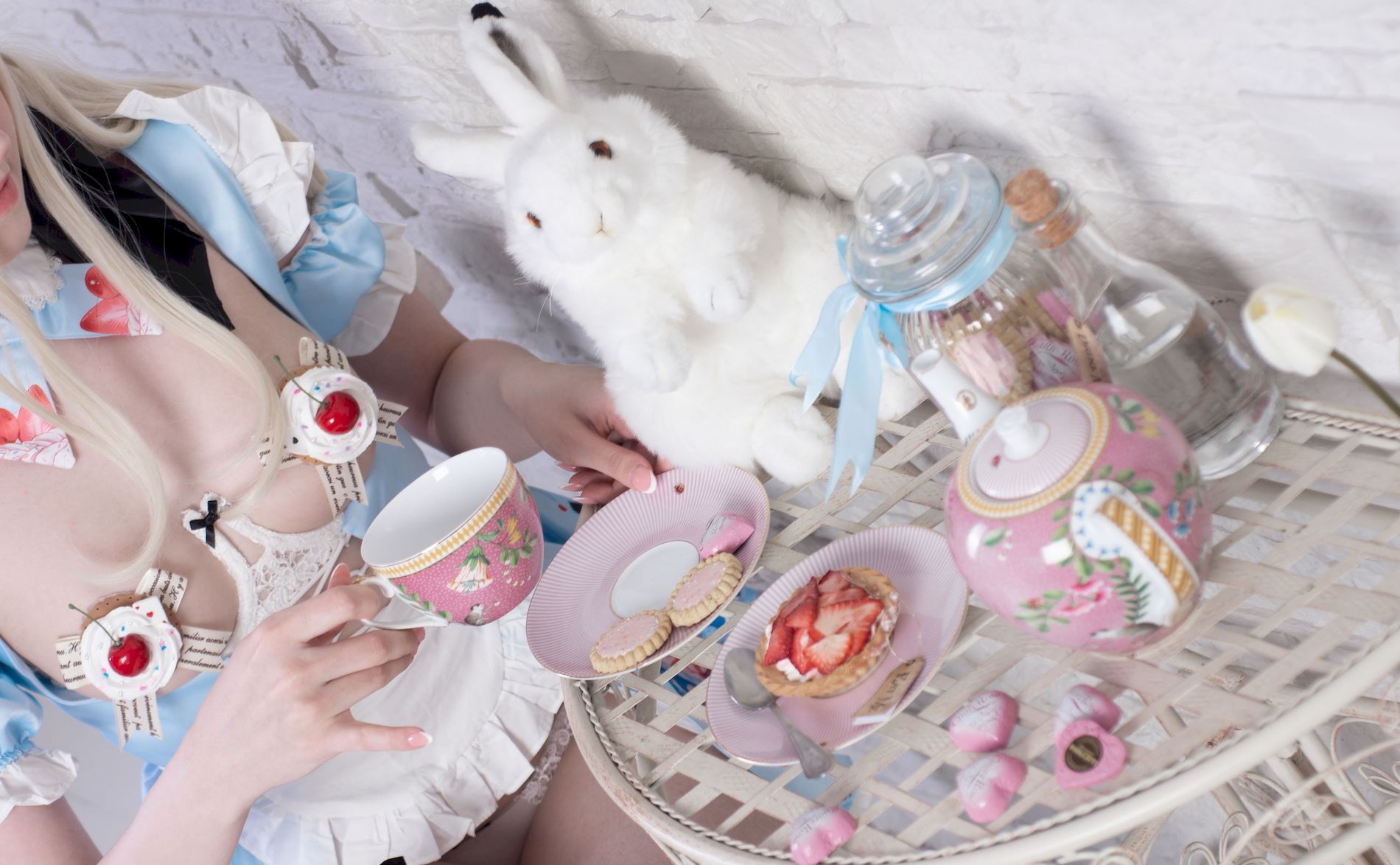 in coserд Alice Ball Candy Easterland ģ ߾ϸͼ P.4